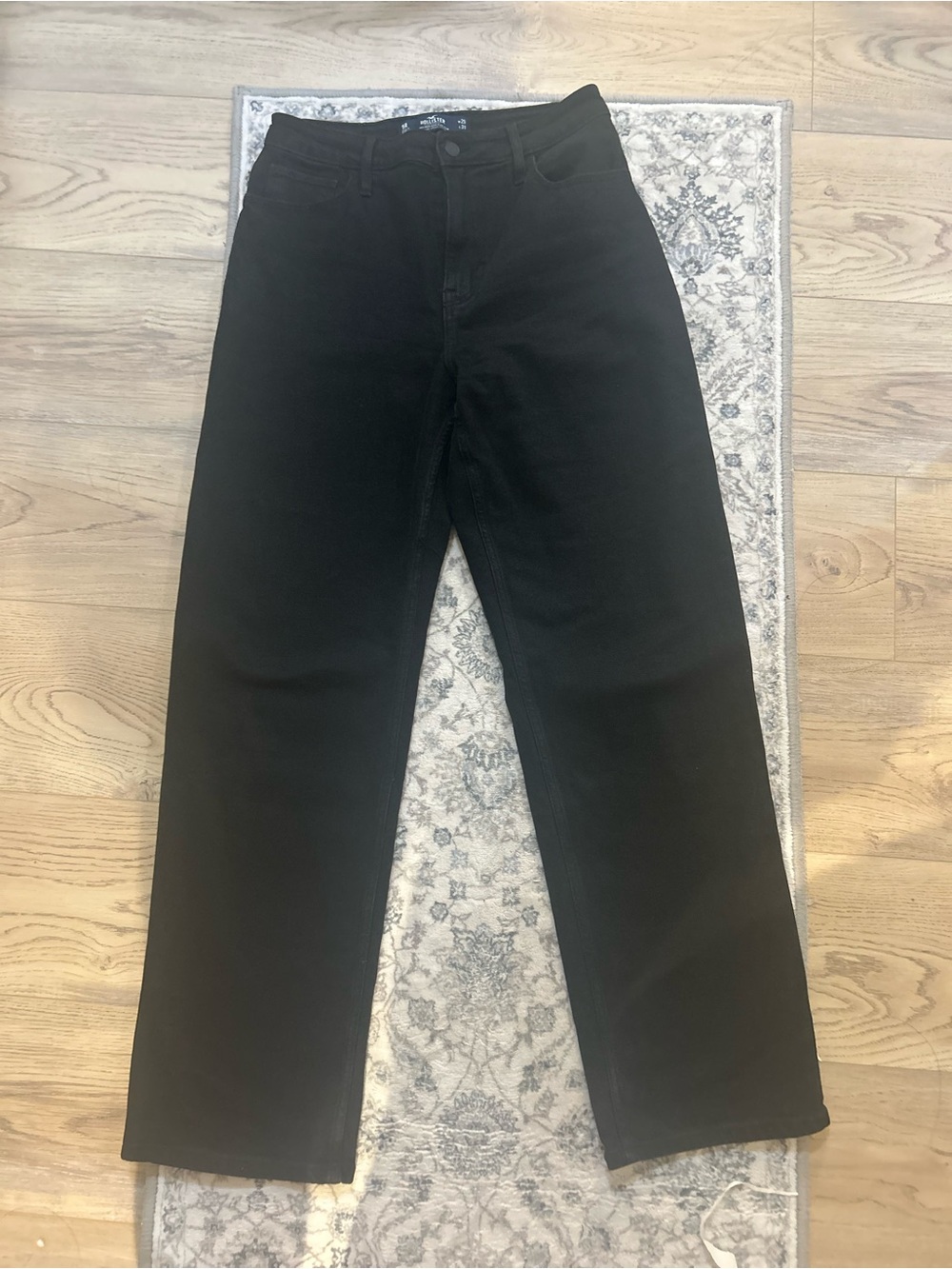 Hollister Ultra High-Rise Dad Black Jeans